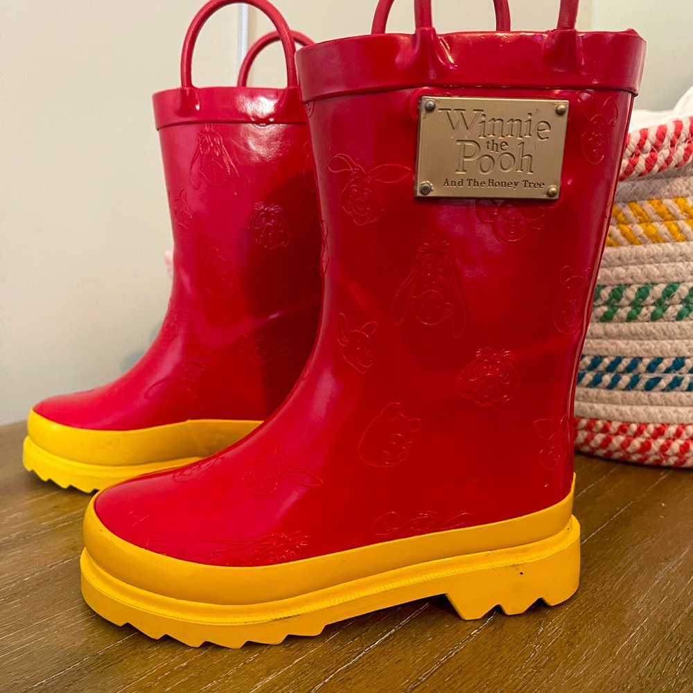 Winnie the Pooh rain boots